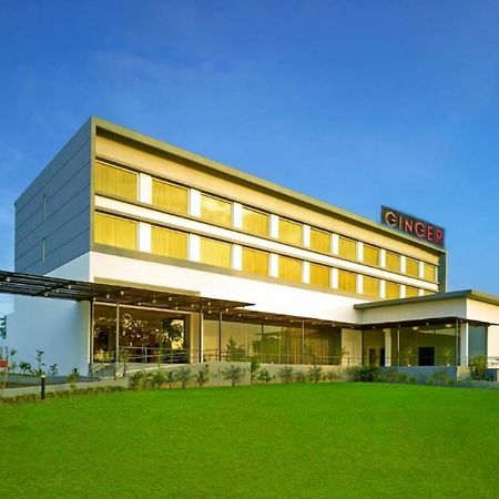 Ginger Gondia, Balaghat Road Exterior photo